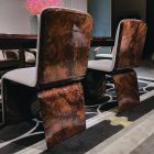 Ridley-inspired luxury chair with leather upholstery and metal base – Kalyste