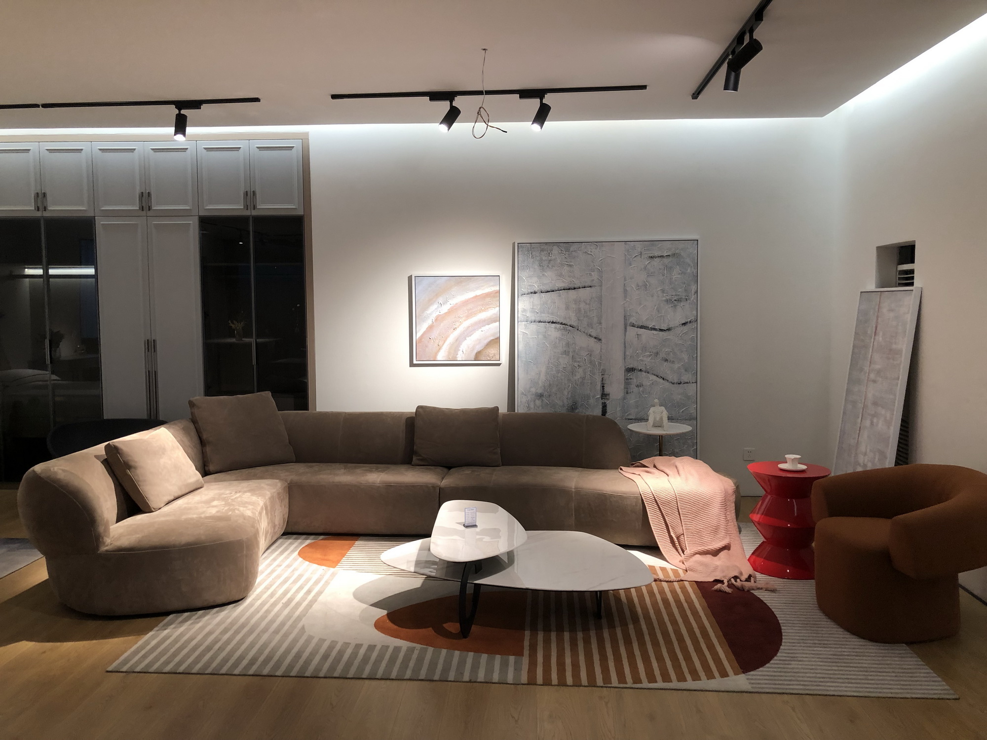 Surf Modular Sofa in curved modern design with deep cushions.